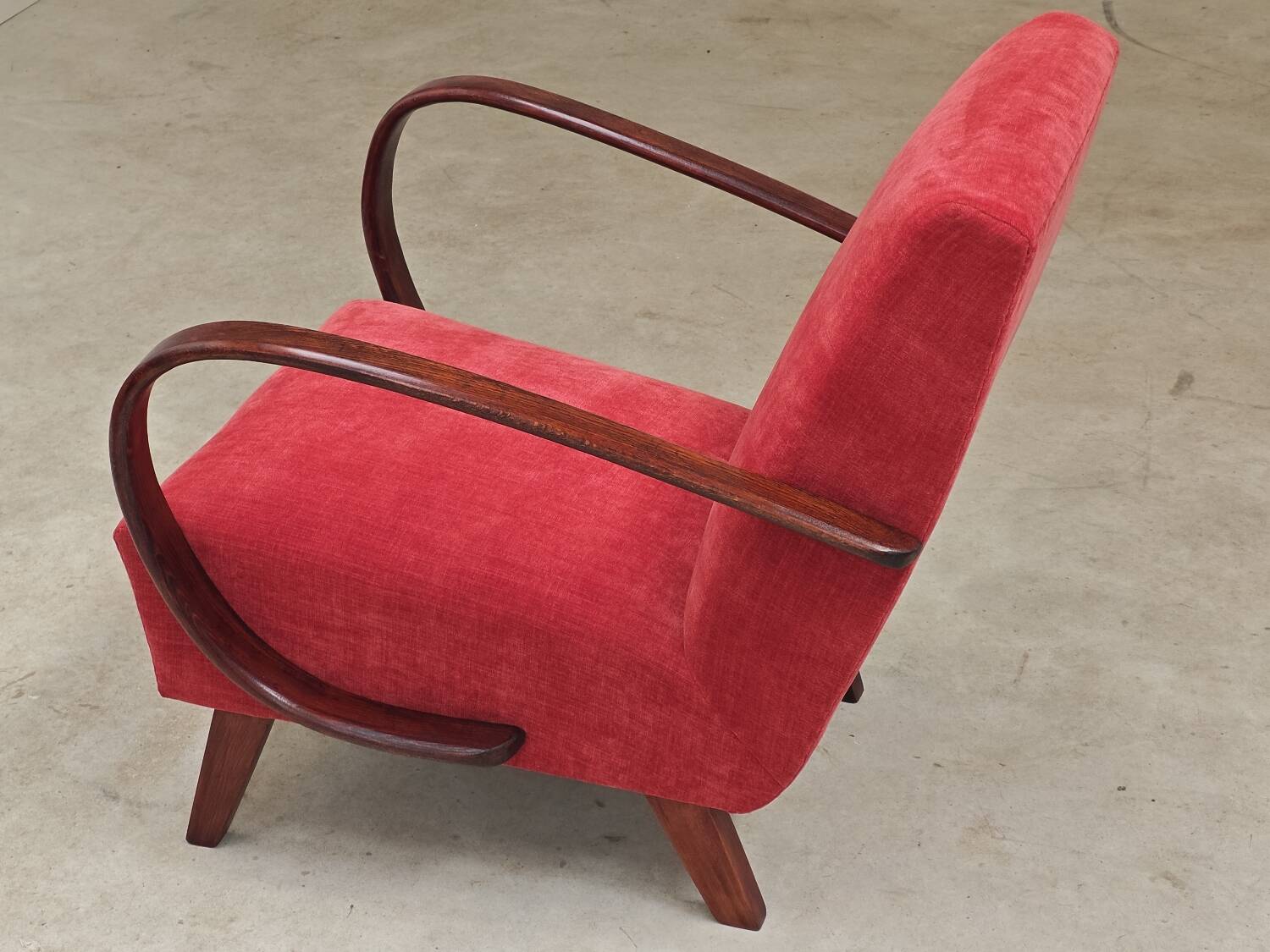 H410 Type C Powder Pink Armchair by Jindrich Halabala for Thonet 1930