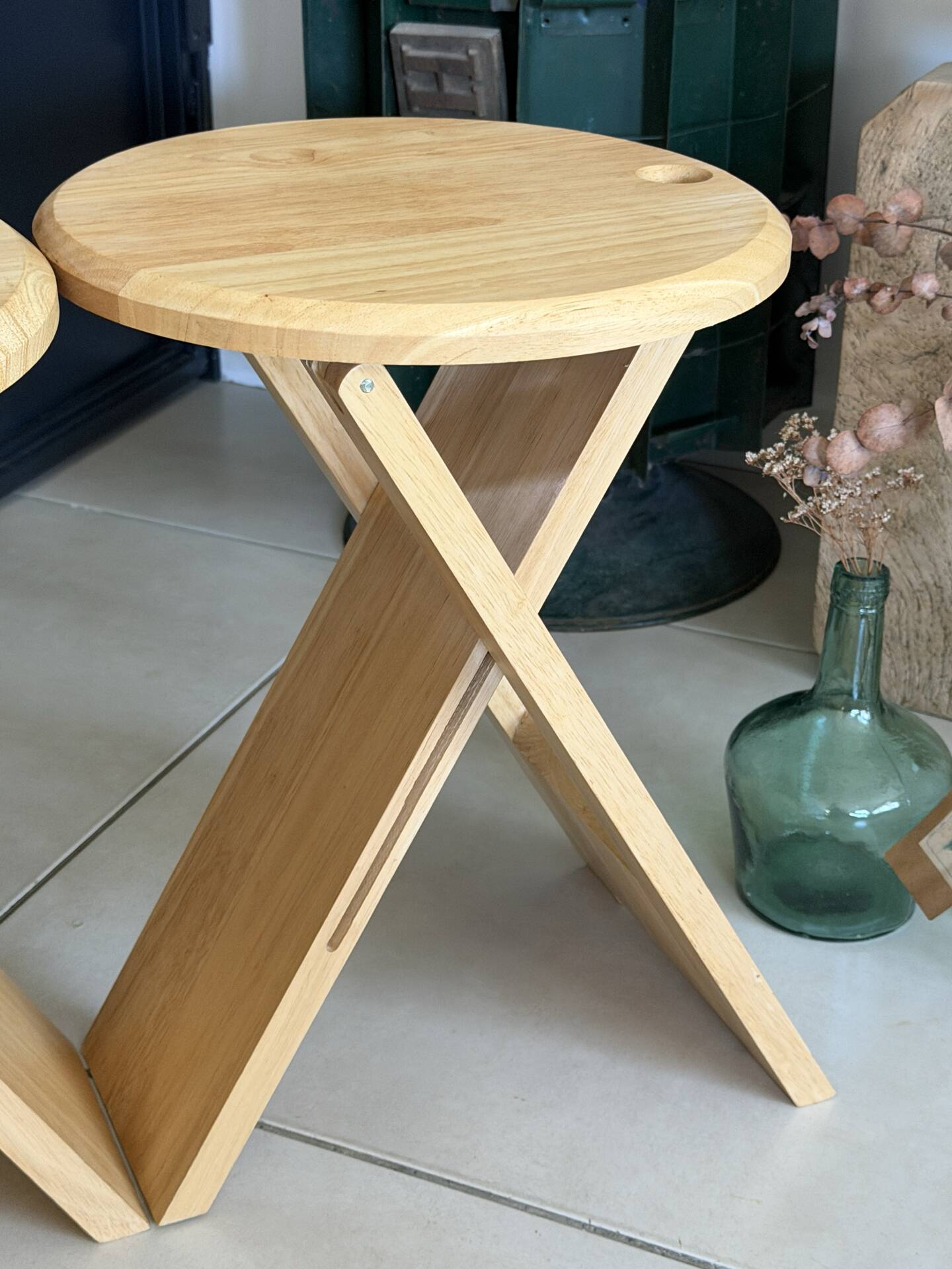 Pair of folding stools "Suzy" – Adrian Reed 1980