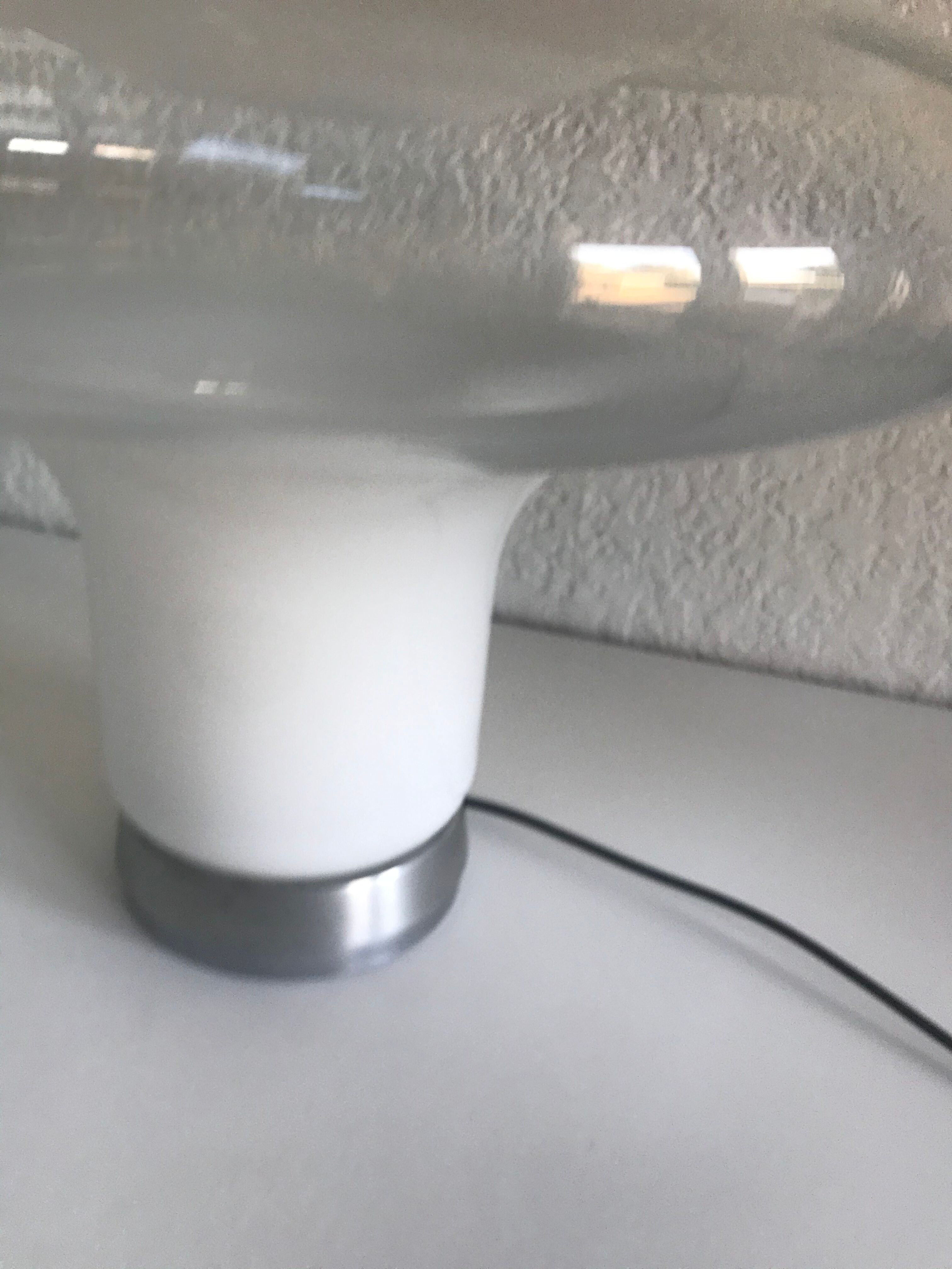 Lesbo lamp by Angelo Mangiarotti for Artemide 80