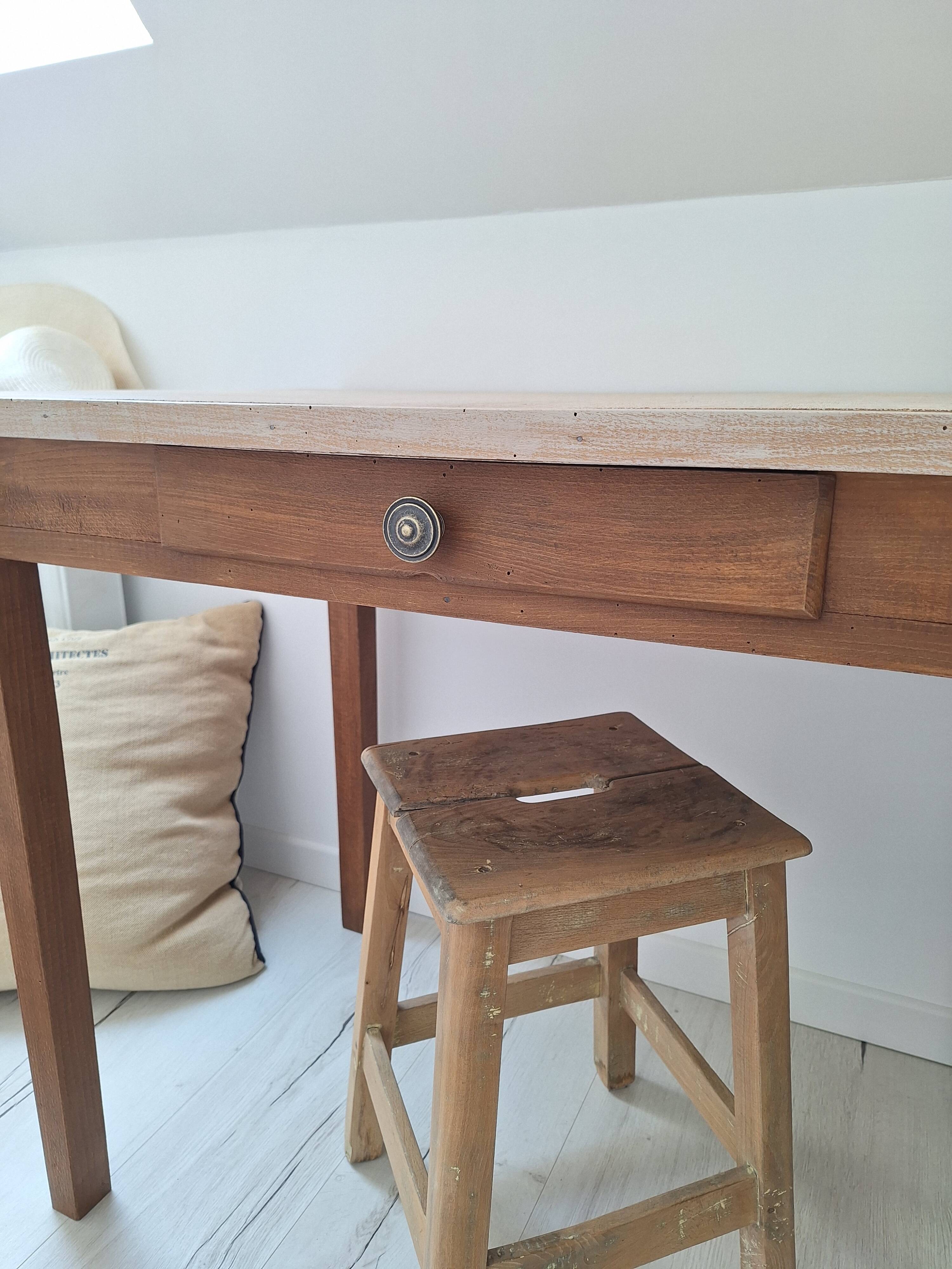 Bureau / Table d'appoint en bois de ferme style campagne