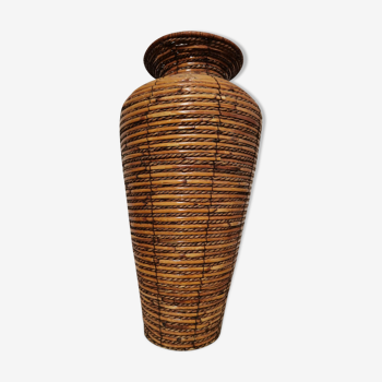 Rattan vase