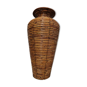 Rattan vase