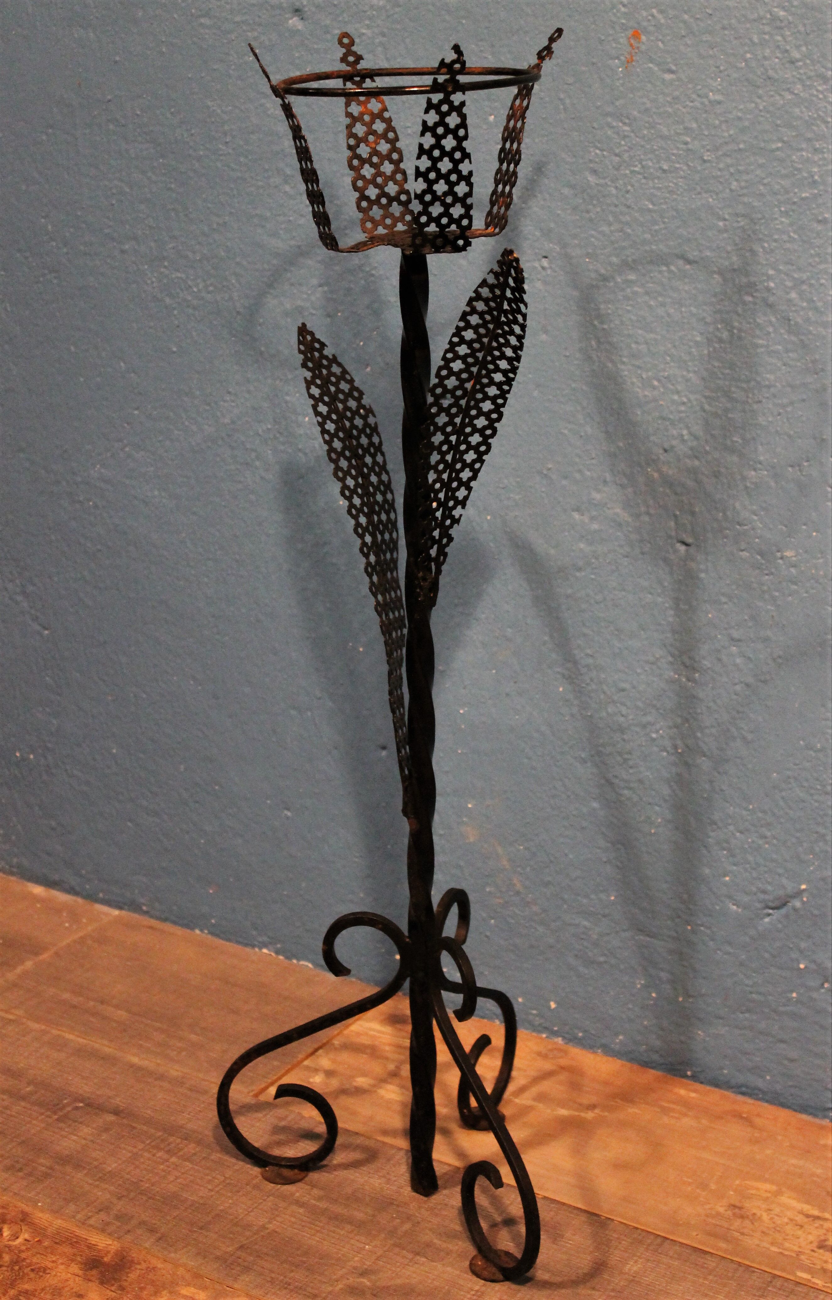 Plant holder "flower" perforated metal 1950