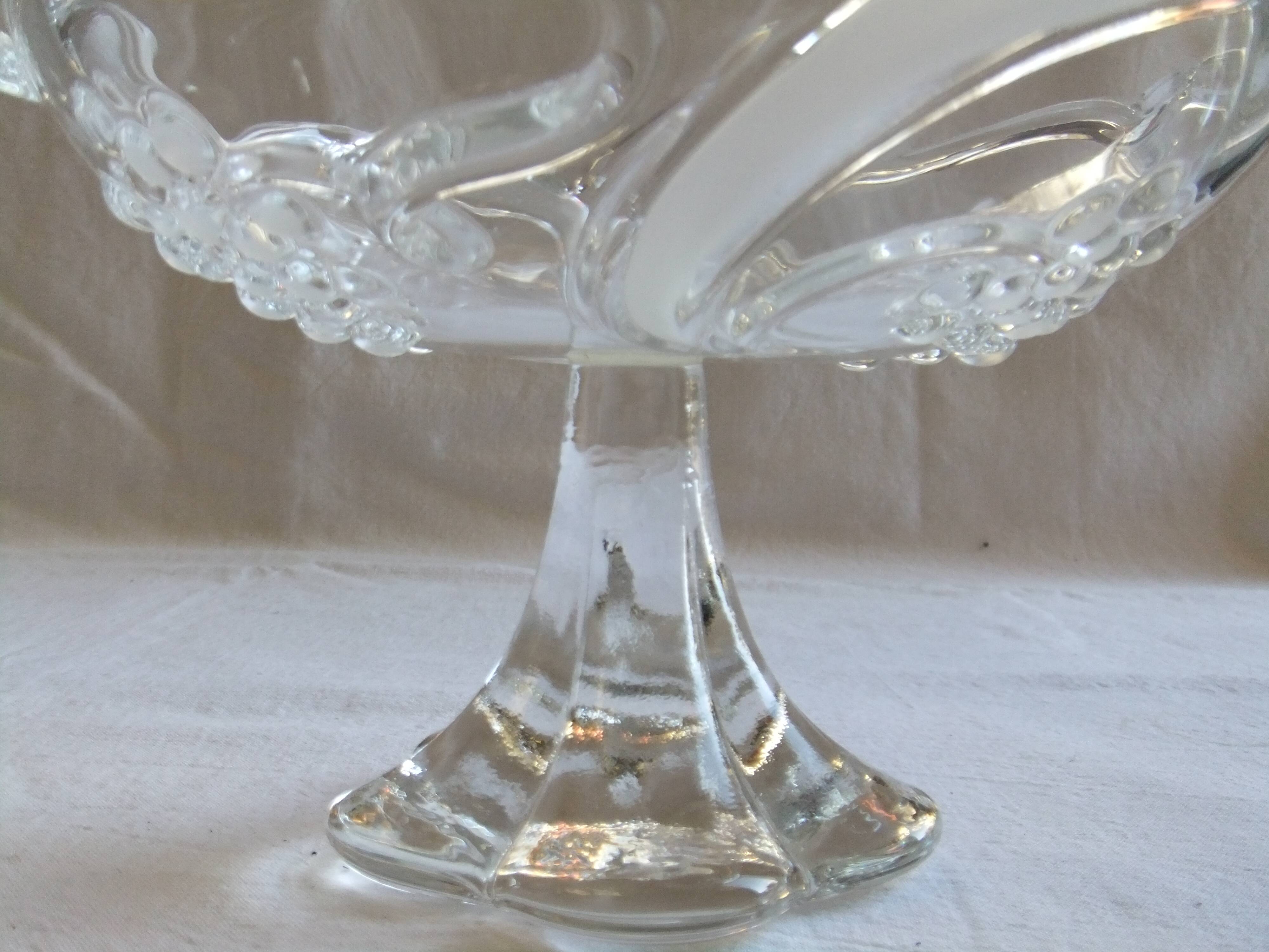 Compote fruit bowl centerpiece glass