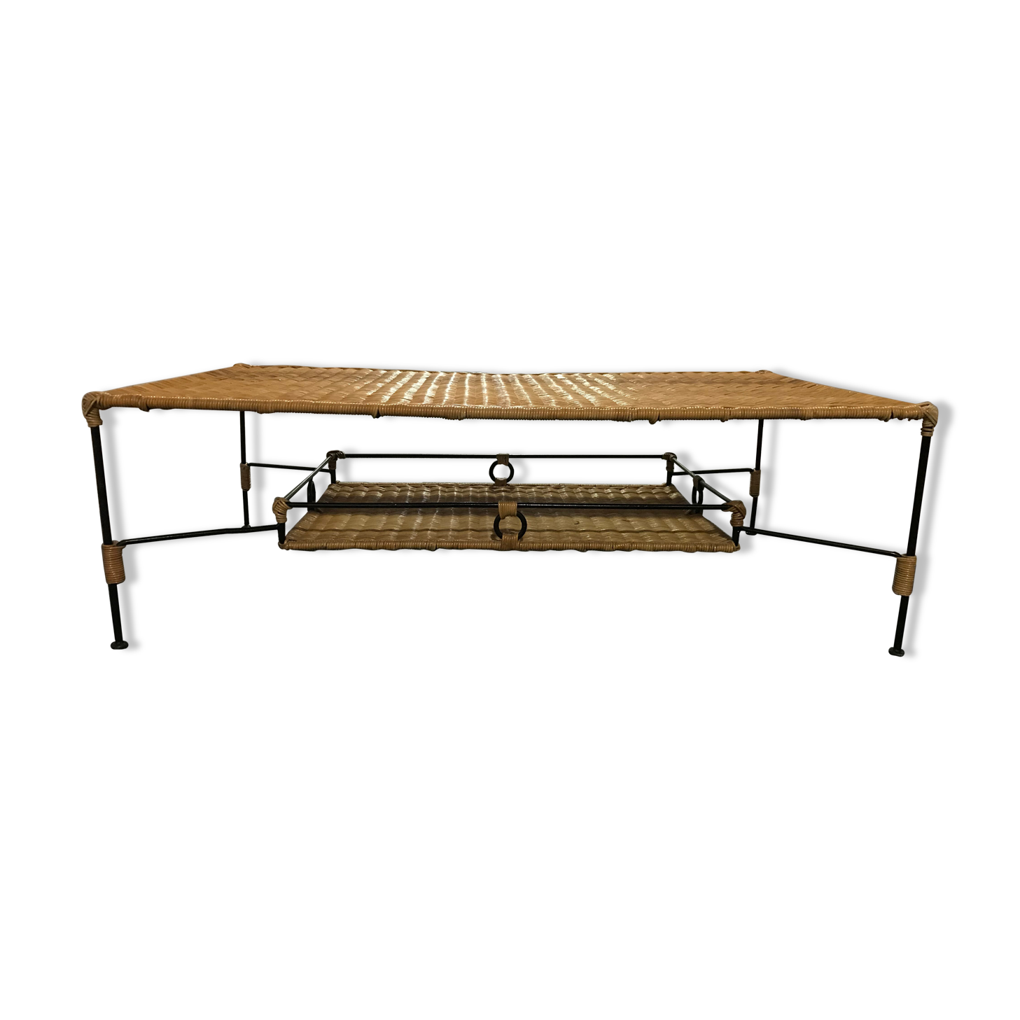 Table basse en rotin et fer forgé