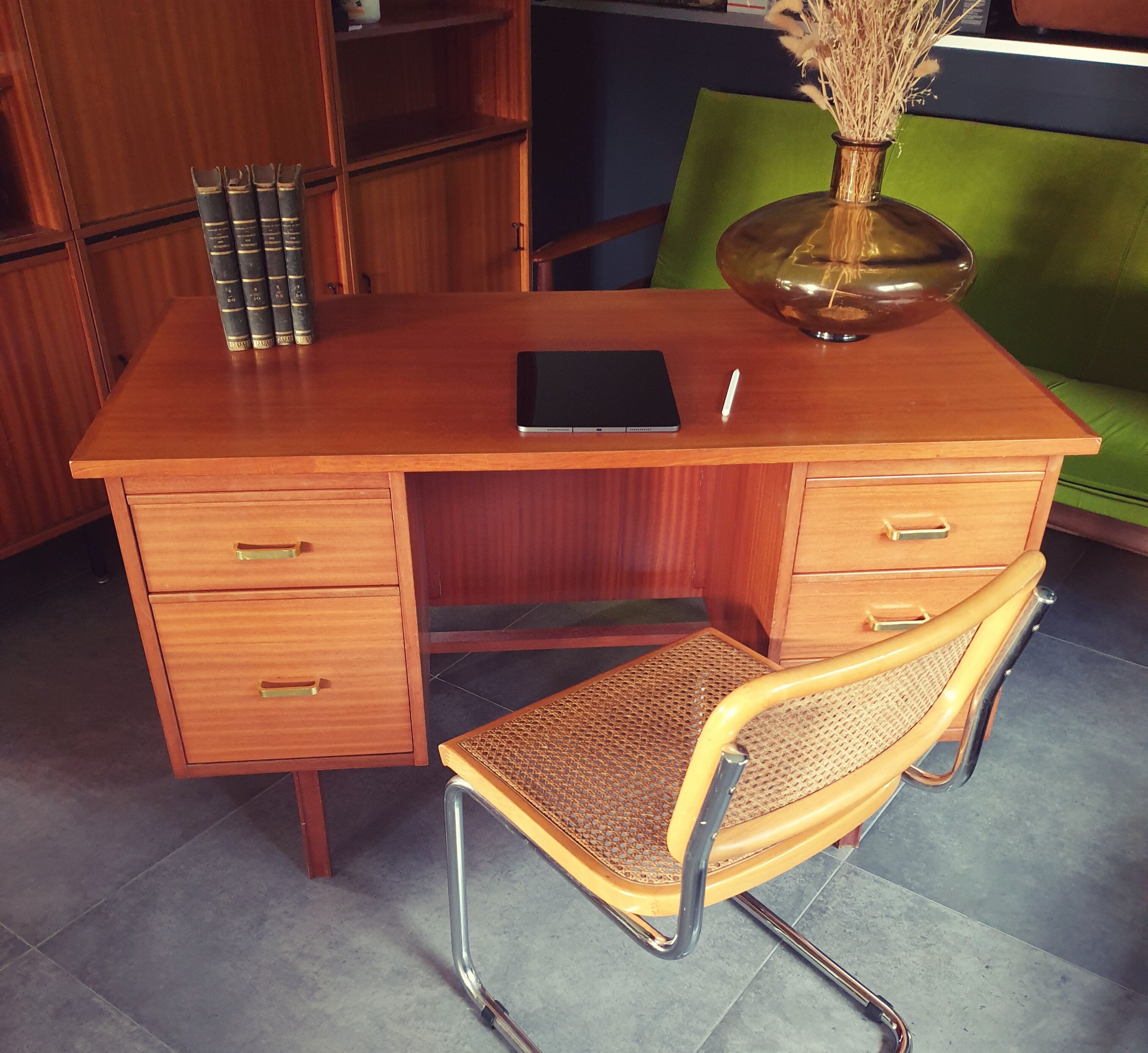 Bureau vintage teck années 60