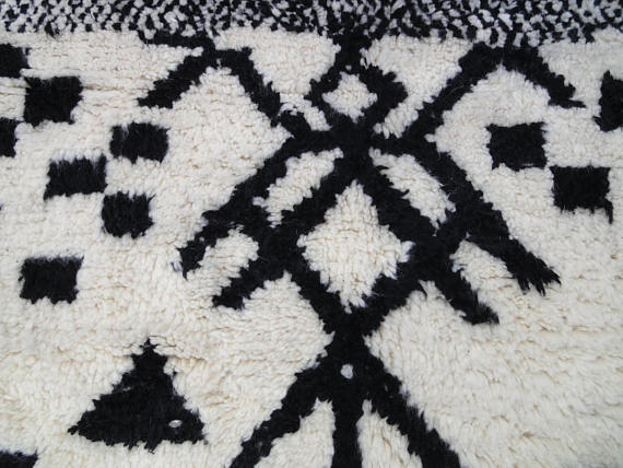 Tapis Beni M'rirt vintage en laine marocain berber 335 x 250 cm