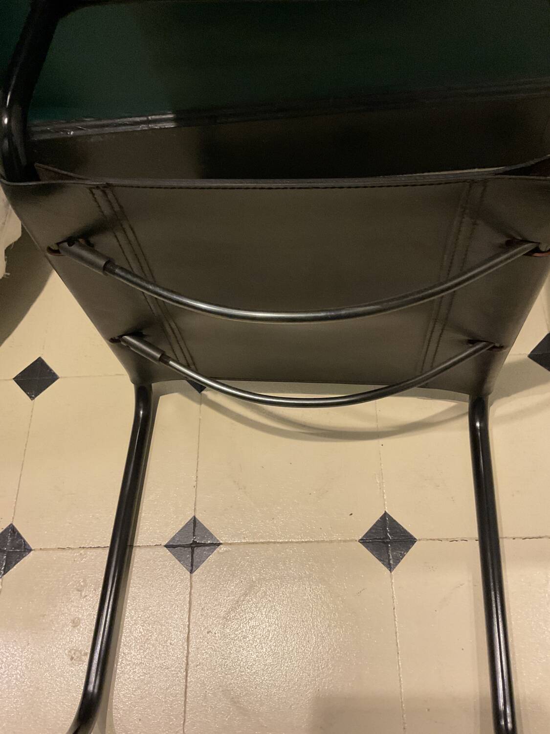 2 Bauhaus style leather chairs