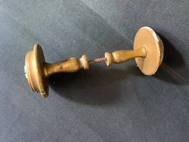 Large round door handles in gilded wood and Old Paris porcelain, circa 1900