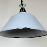 Suspension industrielle française en émail gris d’usine, années 1960