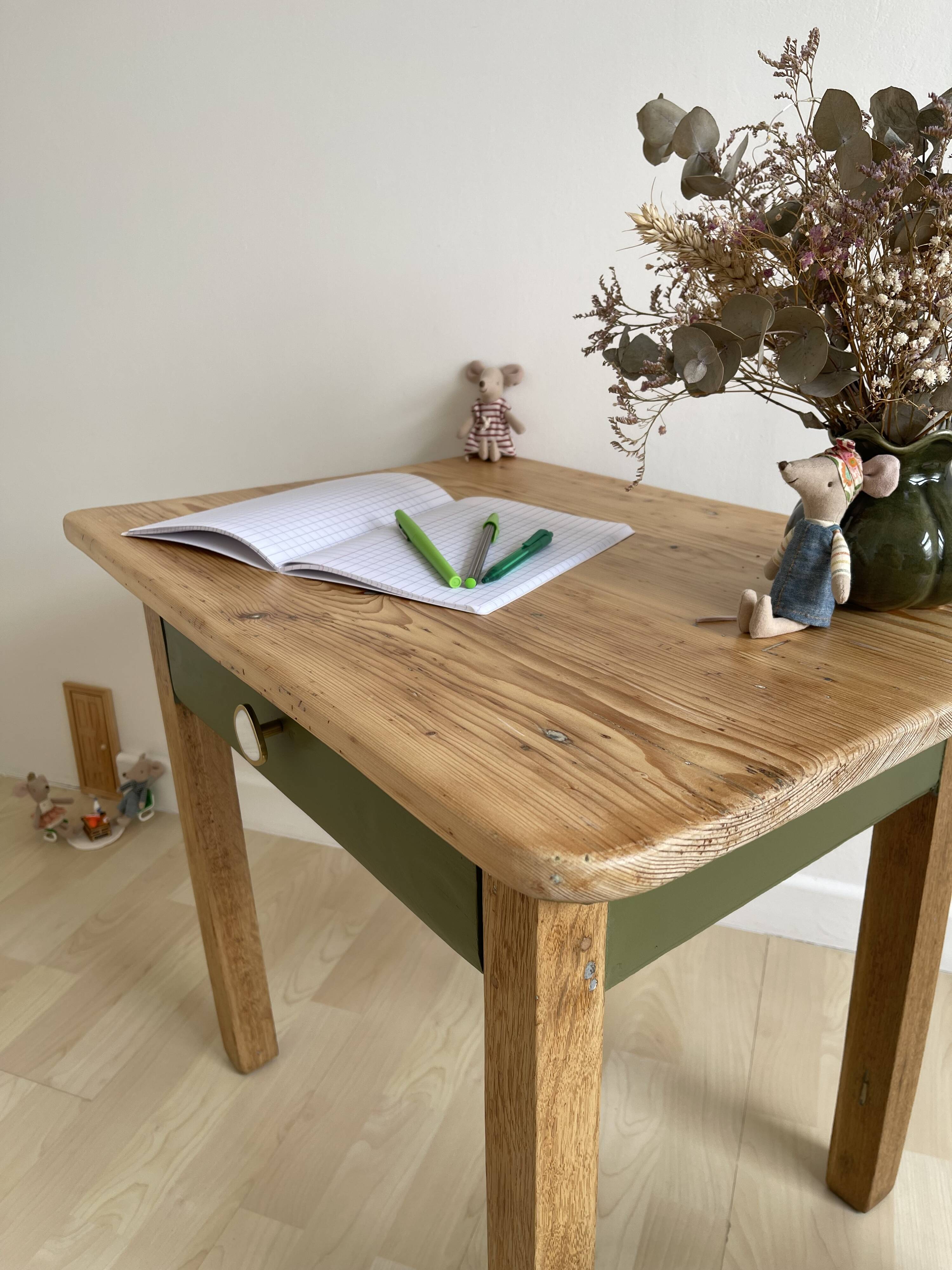 School desk