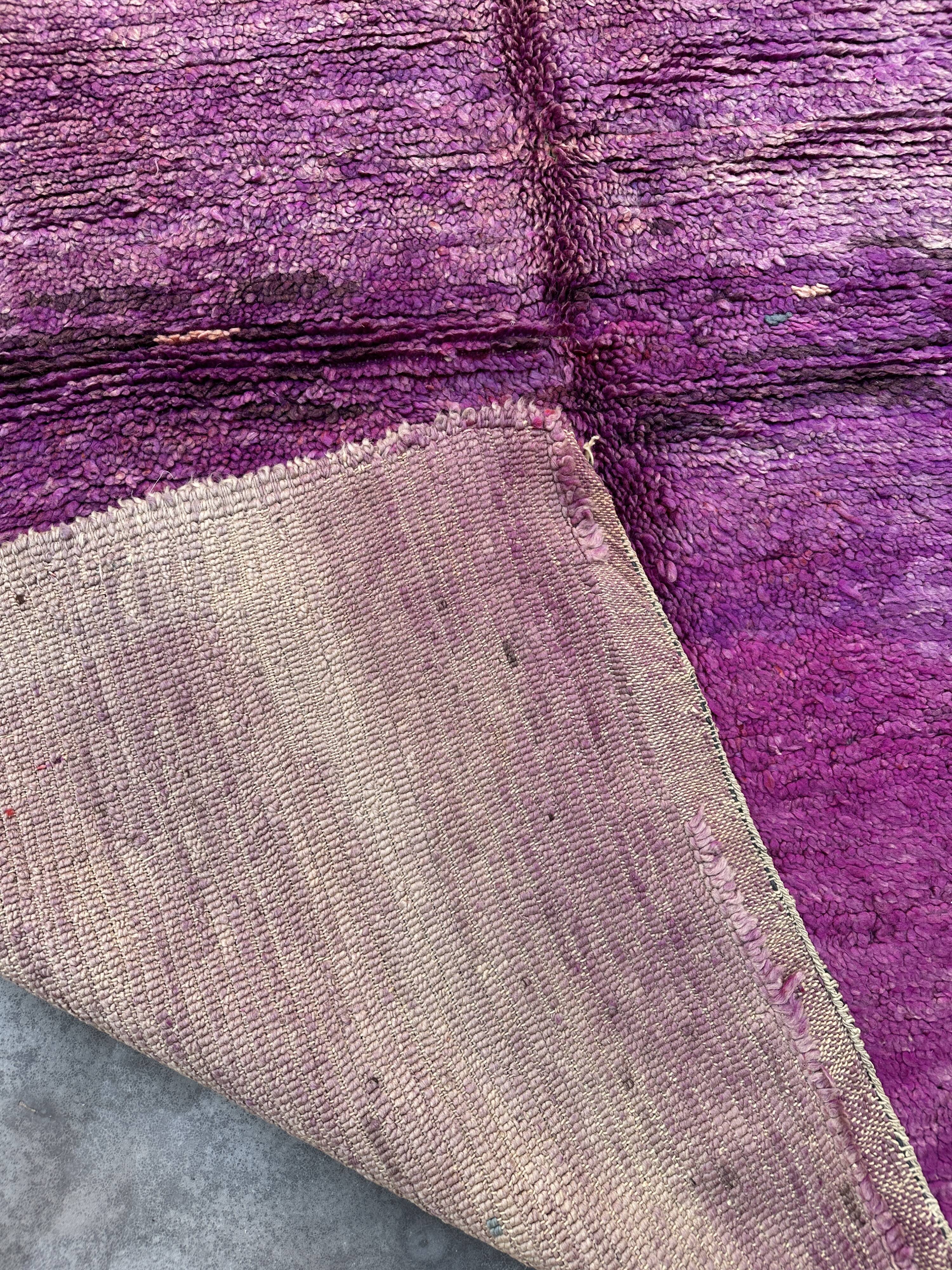 Moroccan purple carpet - 182 x 366 cm