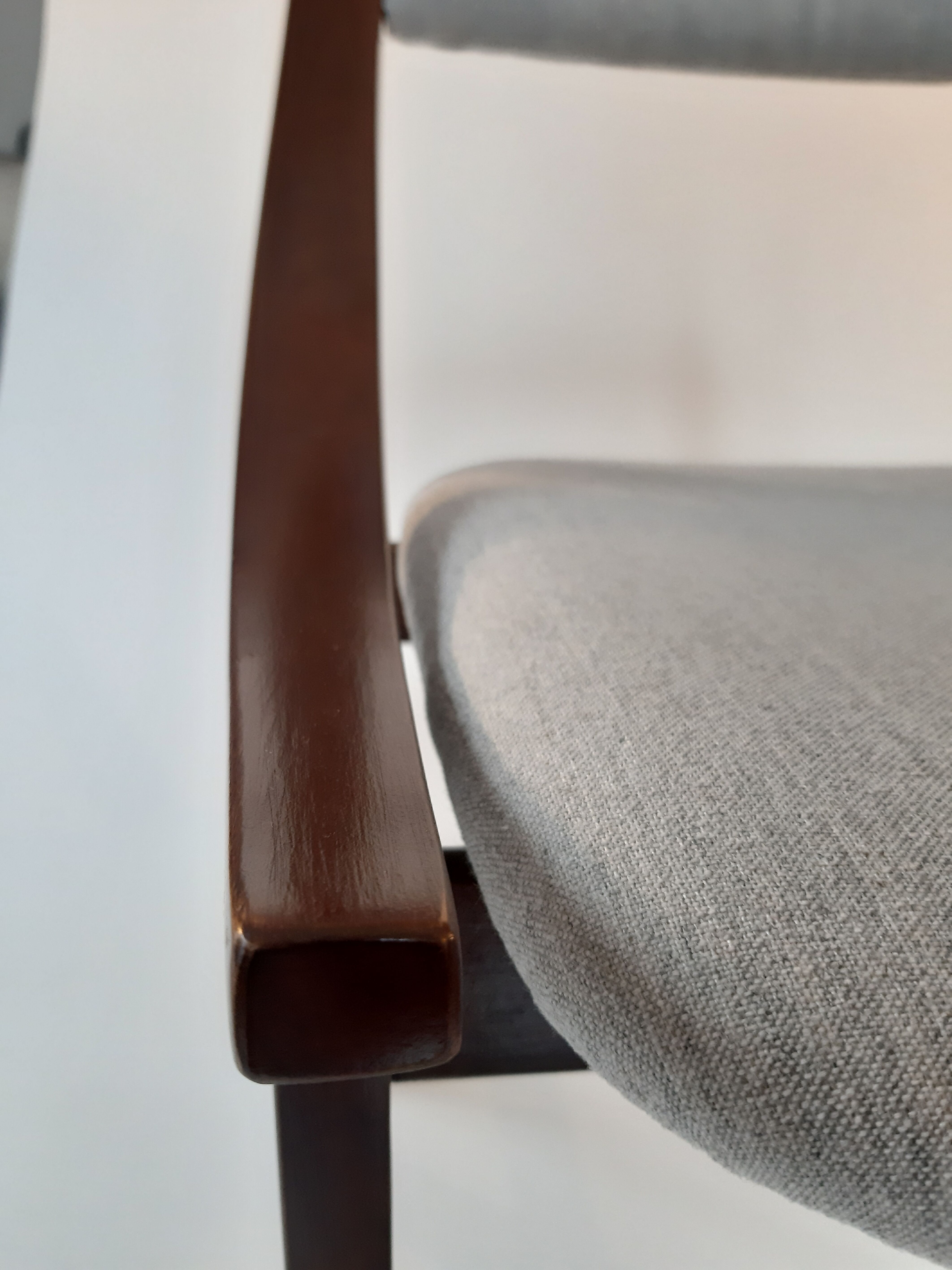 Set of four "skoczek" or "ski-jumper" chairs Poland 1965