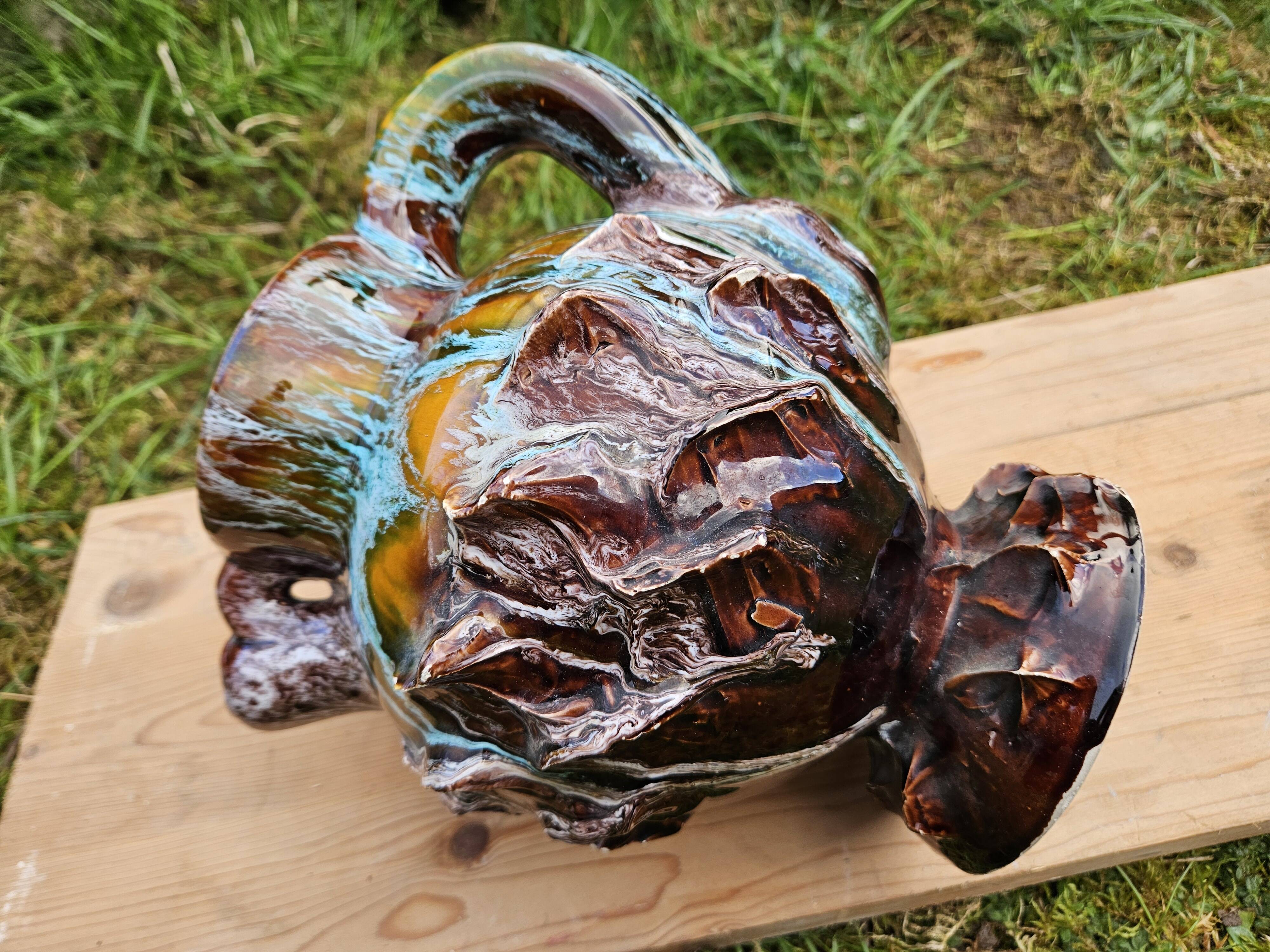 Pitcher 1970 signed Vallauris