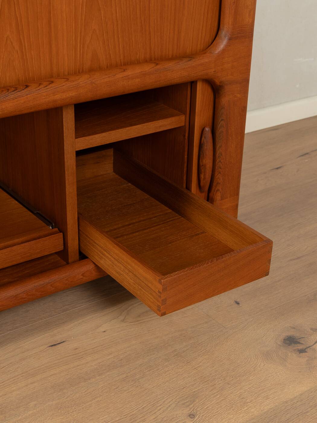 1960s Bar Cabinet, Dyrlund