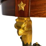 Grand guéridon aux corbins d’époque Empire