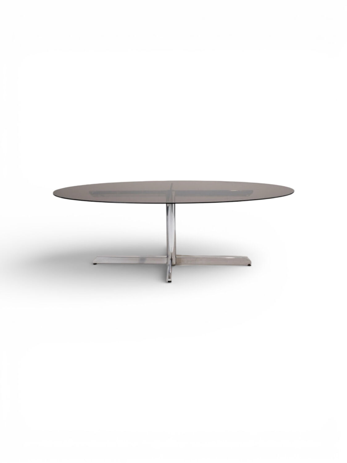 Florence Knoll table published by Roche Bobois