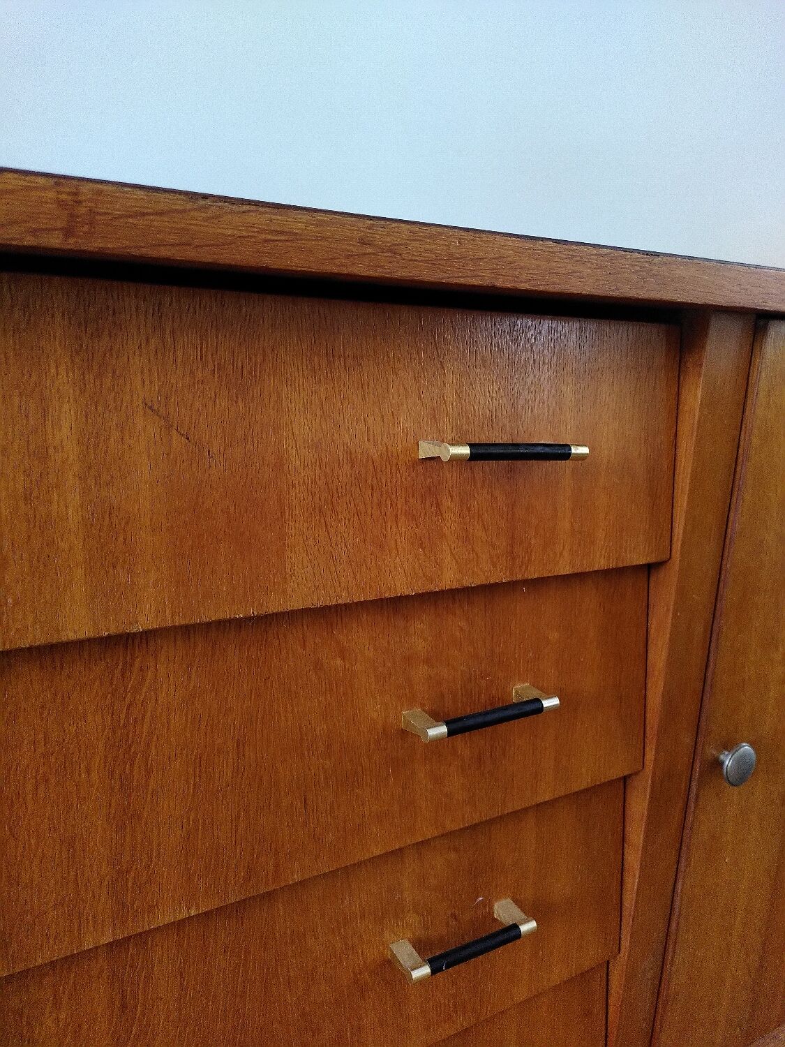 Vintage 1960s chest of drawers