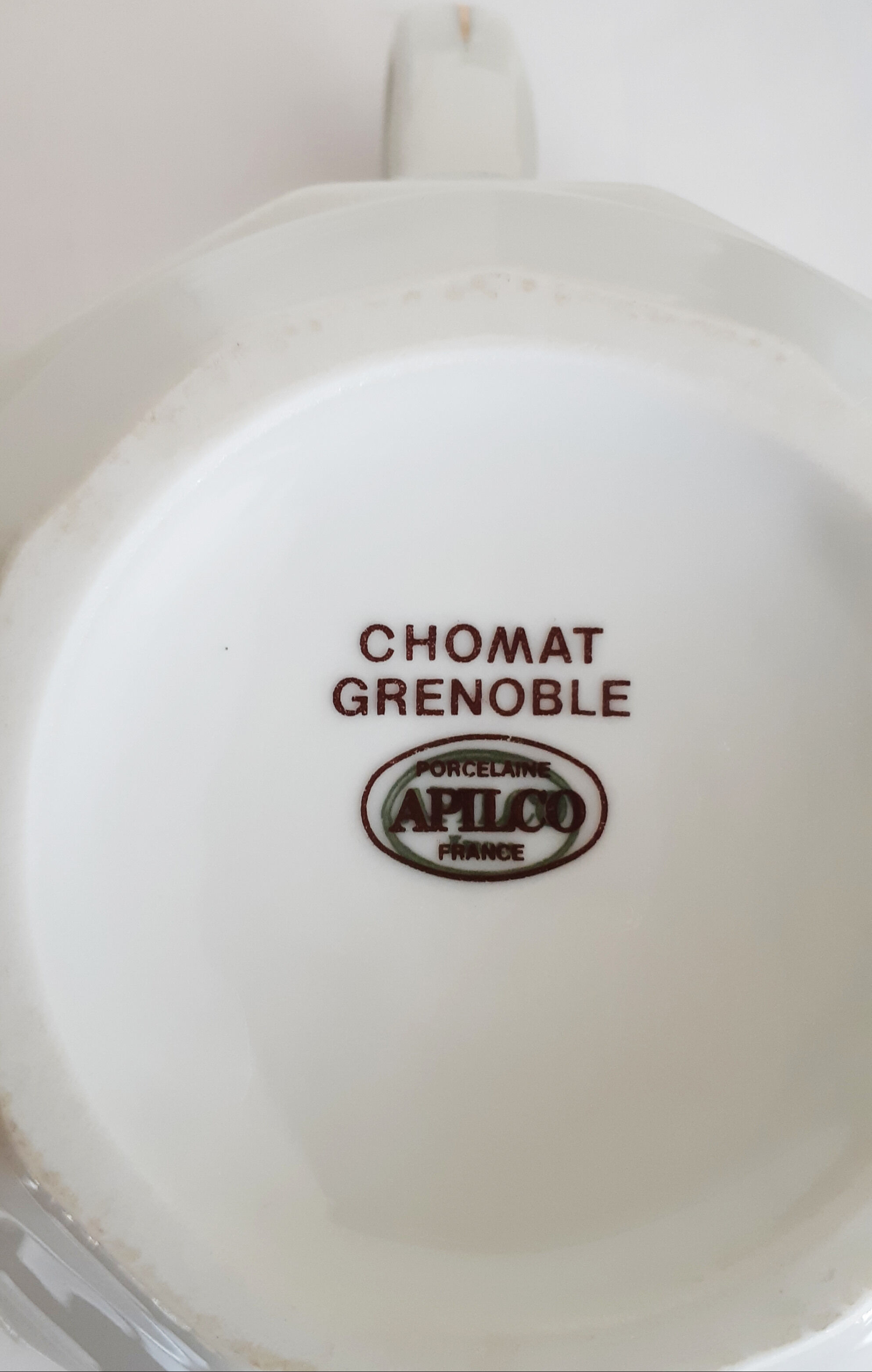 Chocolate bistro cups , coffee , Apilco