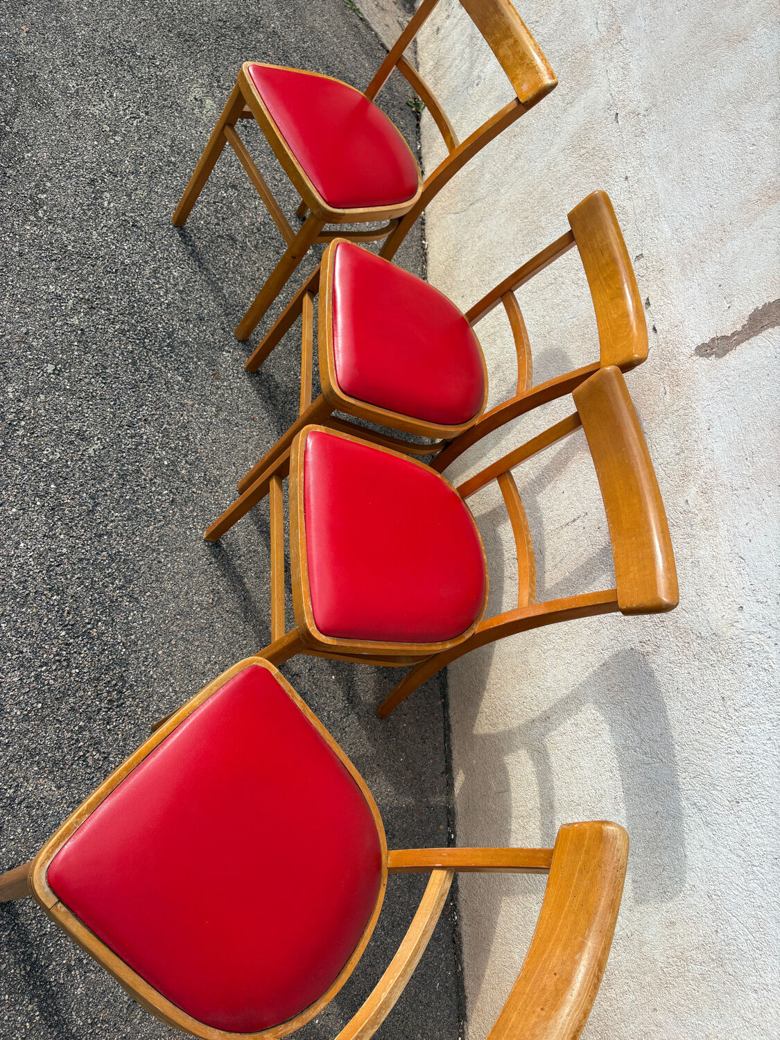 Set of 4 vintage bistro chairs