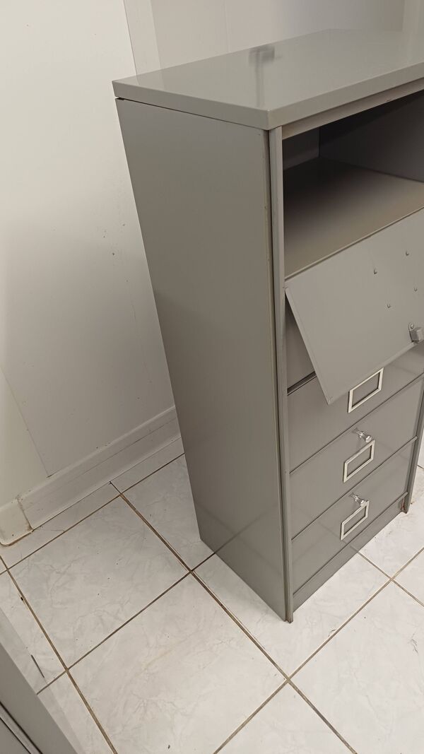 Classeur industriel Bauche en métal – 5 tiroirs – années 50