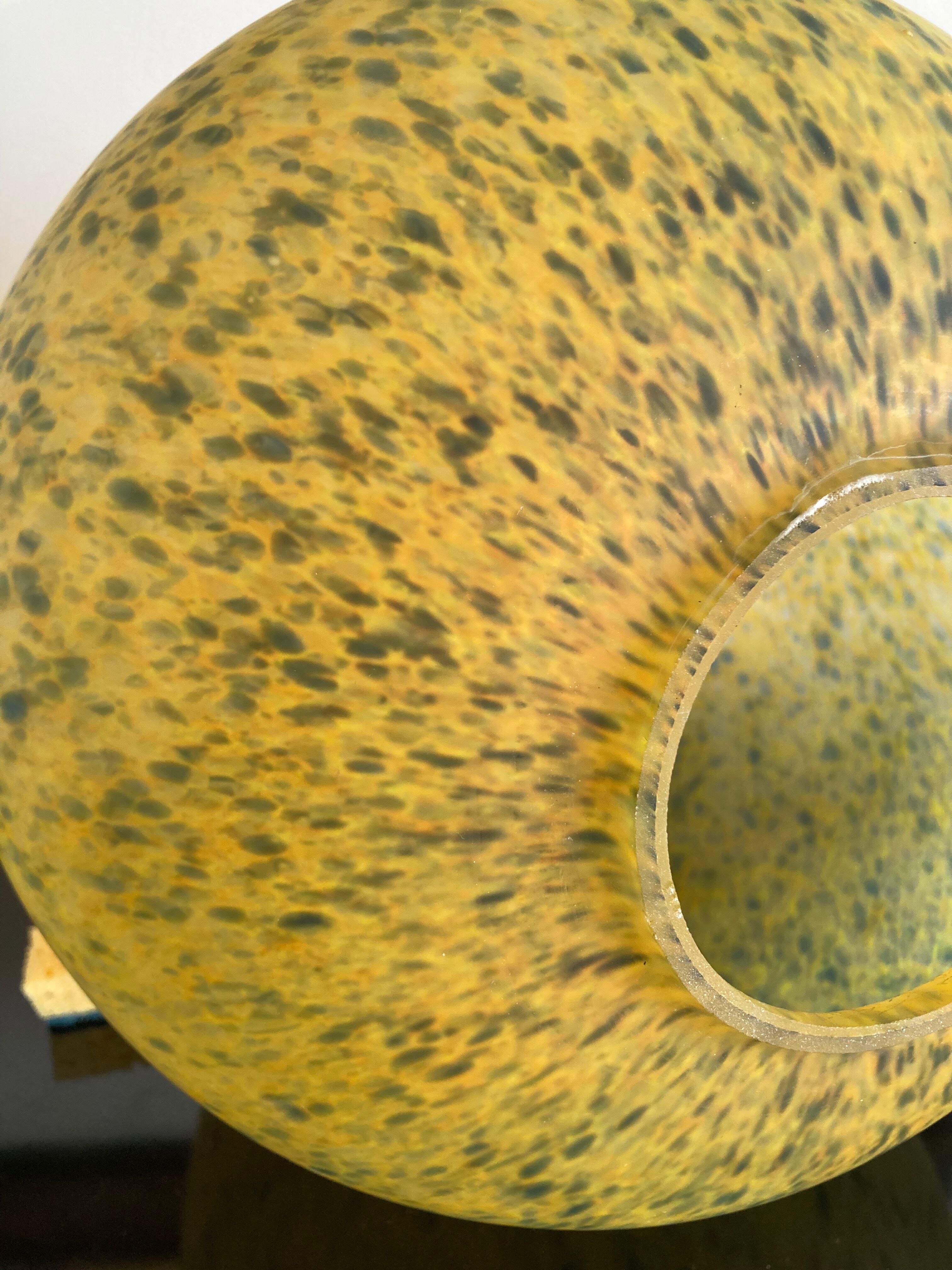 Vintage Egg Table Lamp