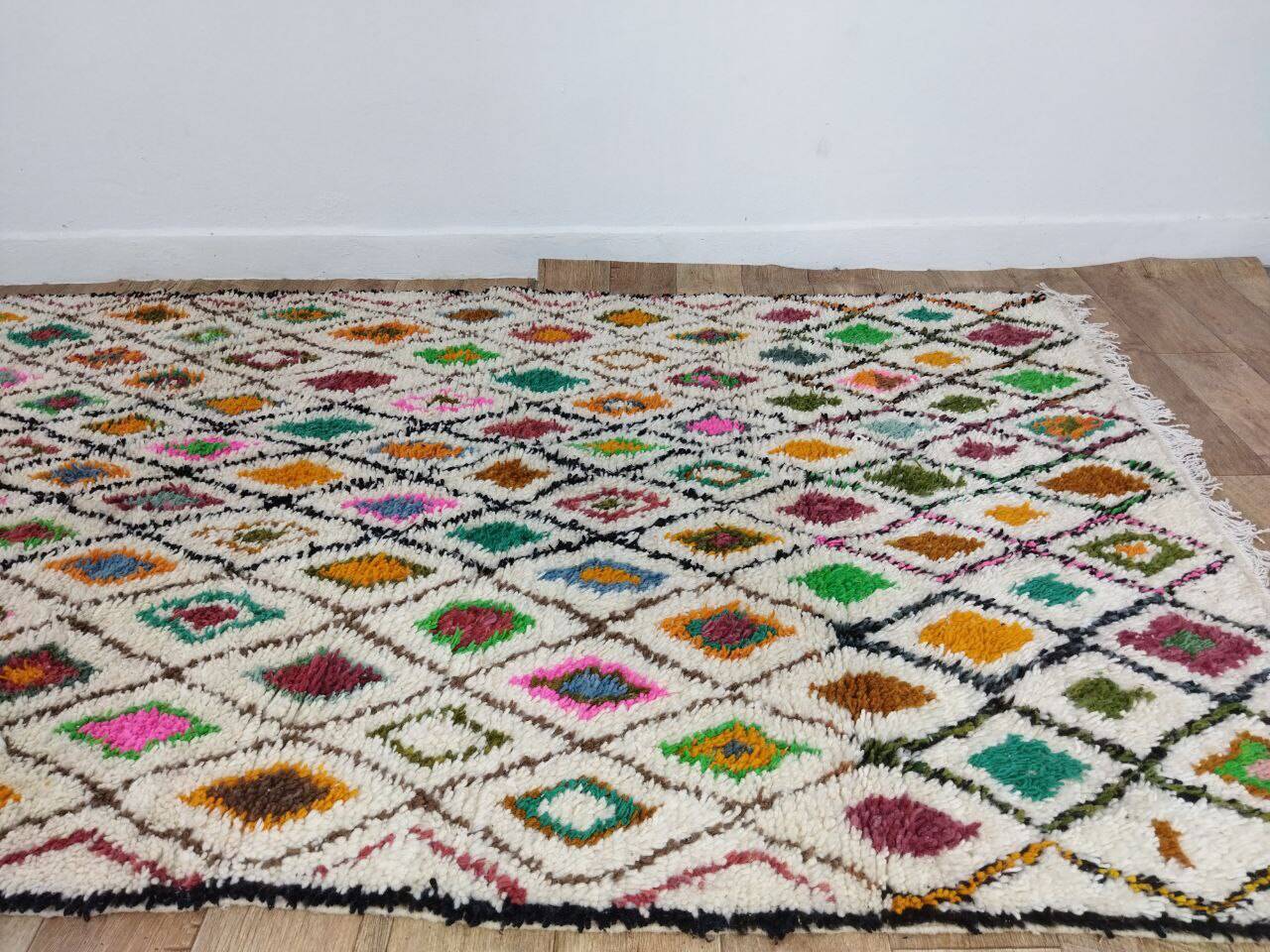 Handcrafted Moroccan Berber Rug 246 X 158 CM
