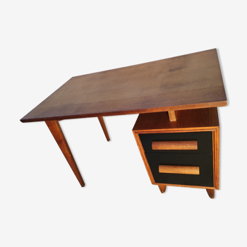 Bureau 1950