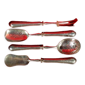 Service de 4 couverts à mignardises