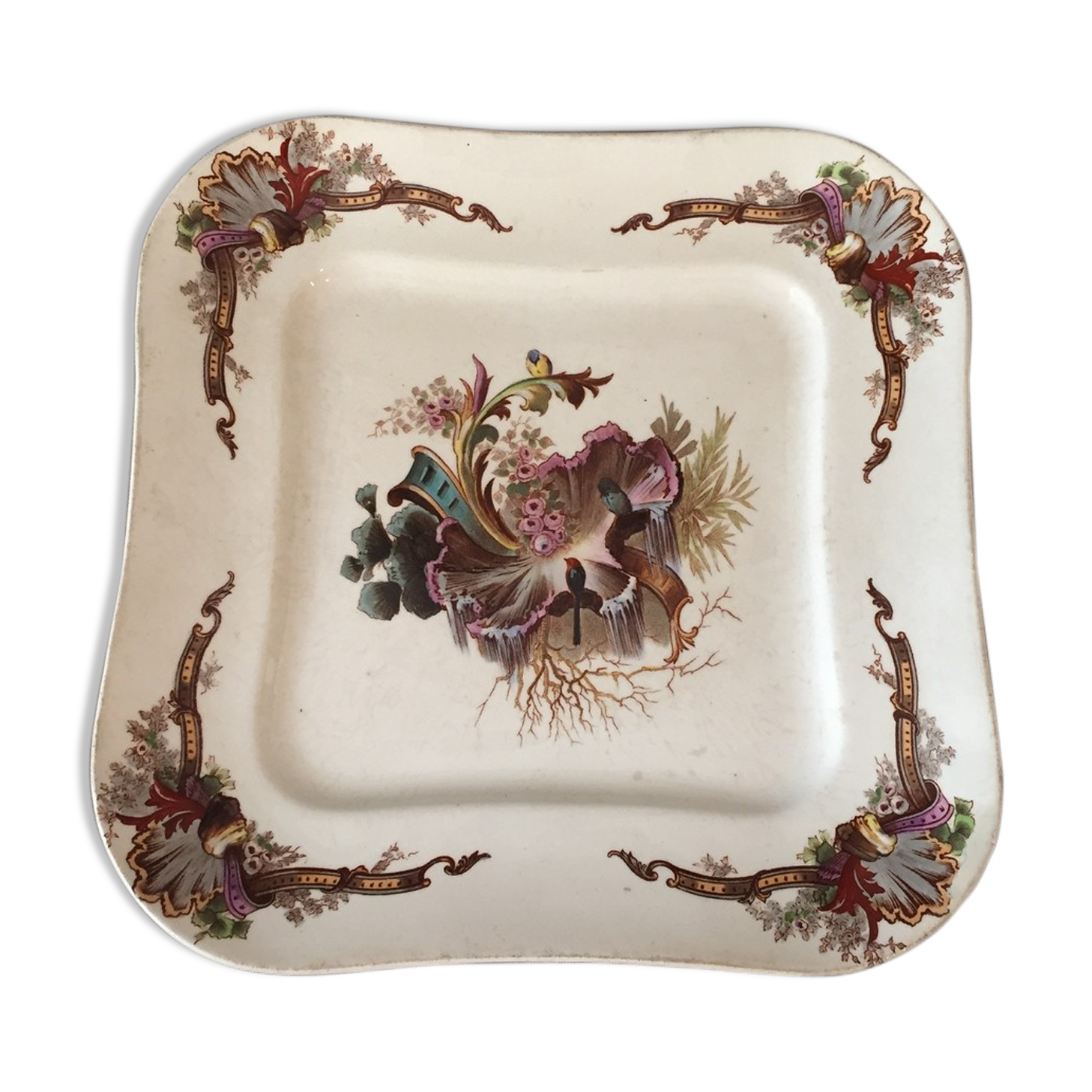 Presentation plate square iron earth