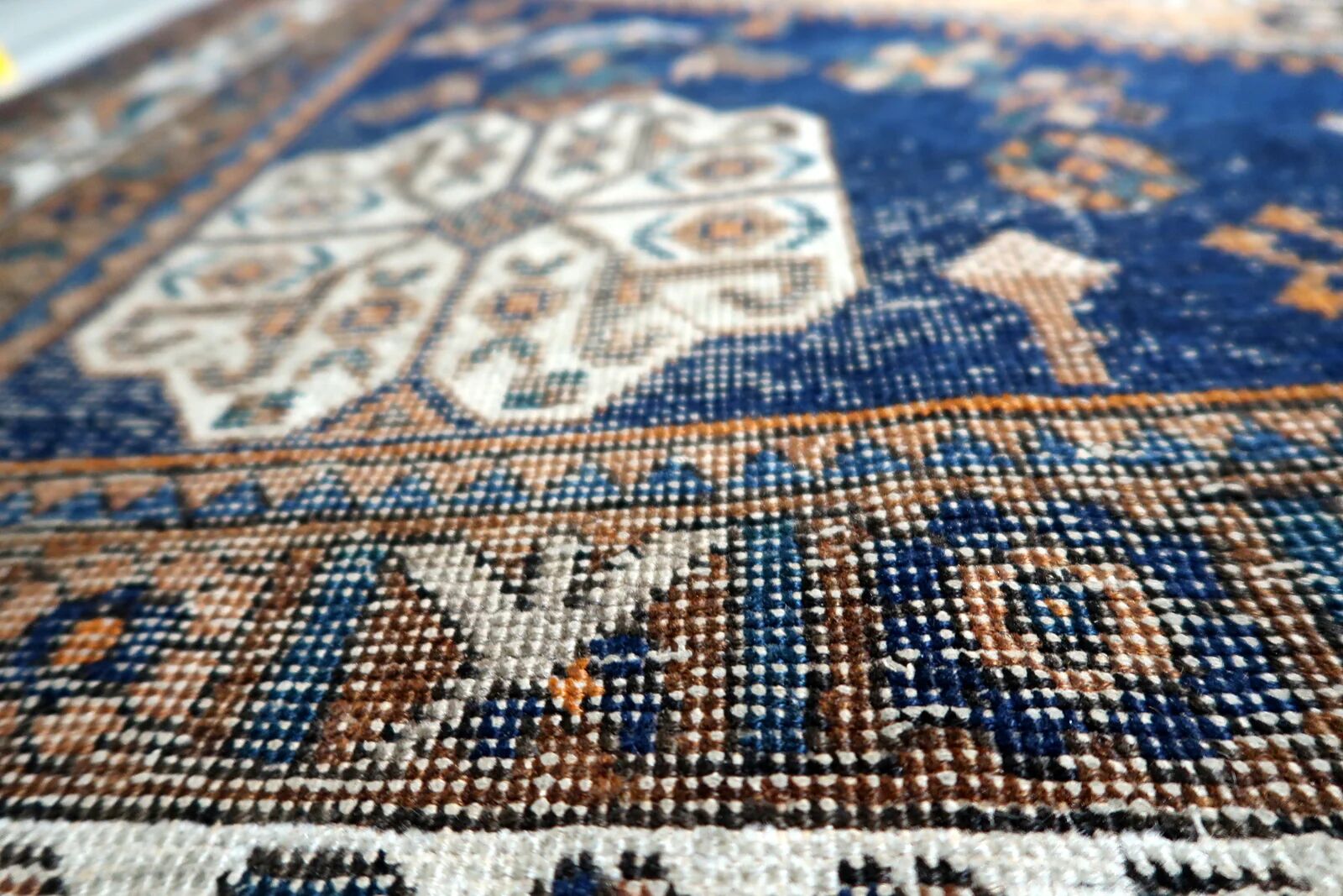 Antique Shiraz Gashkai handmade rug 155 x 207 cm 1920s