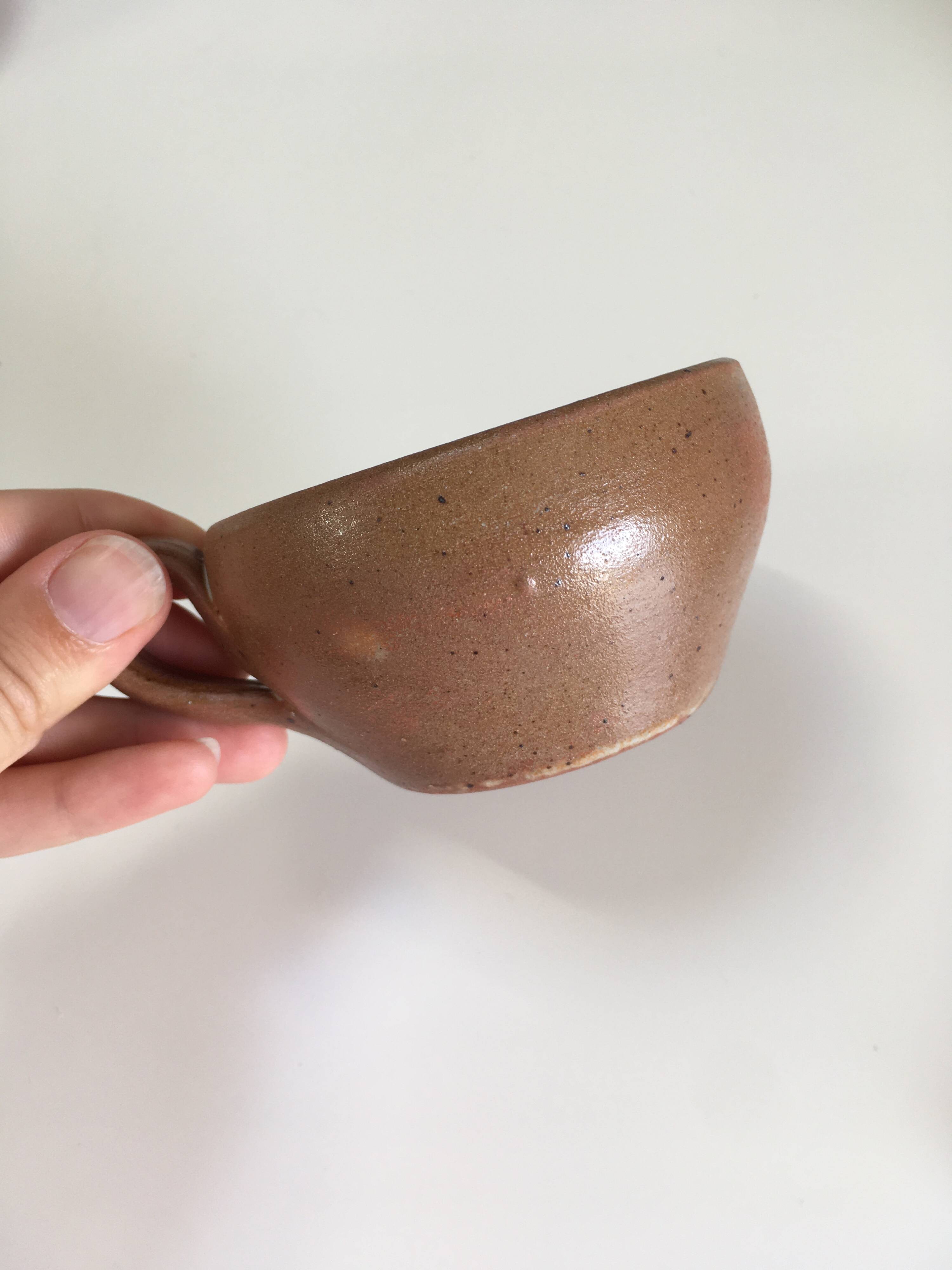 Set of 5 handcrafted ceramic mugs – terracotta