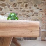 Farm table