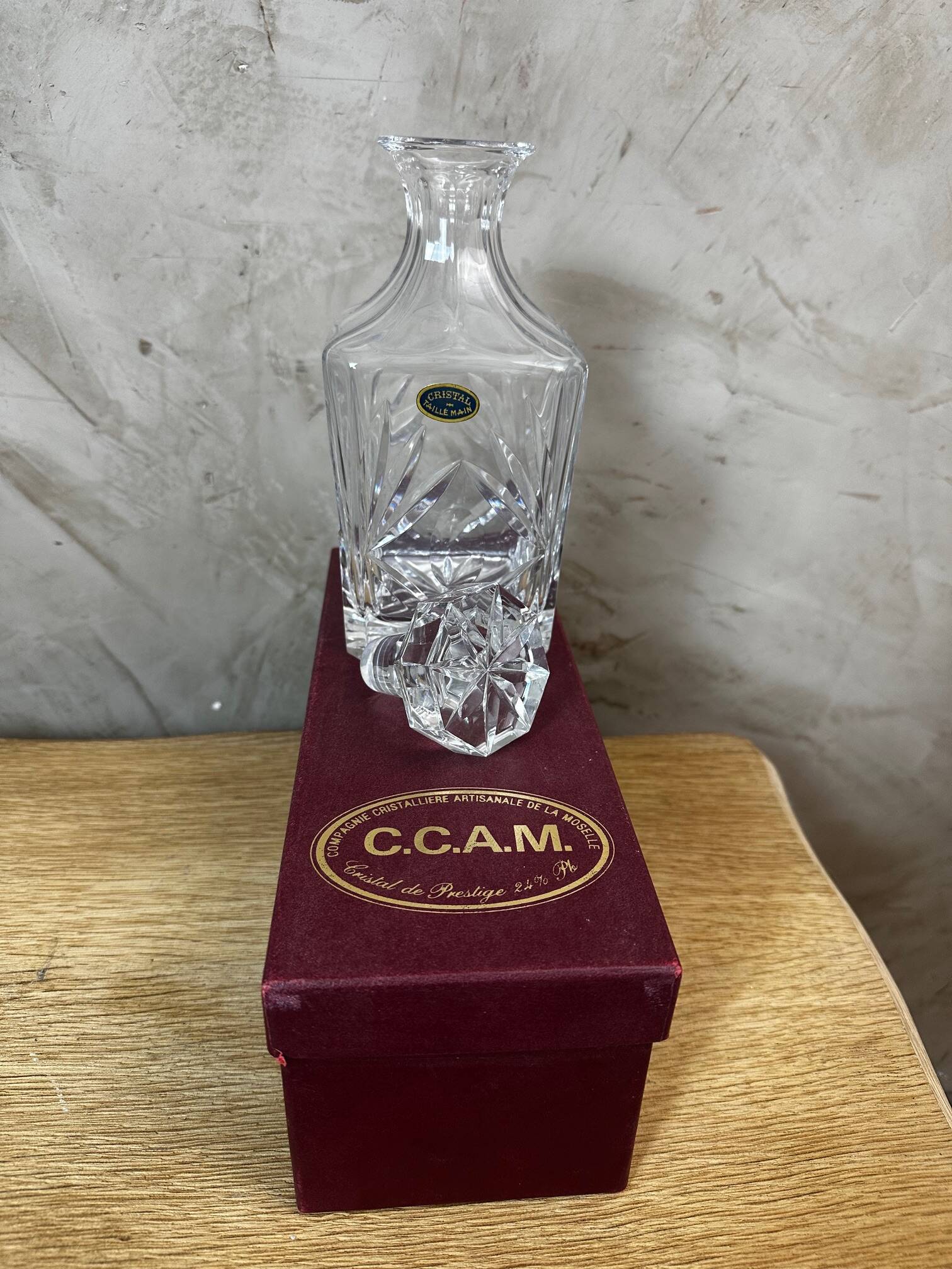 Whisky decanter