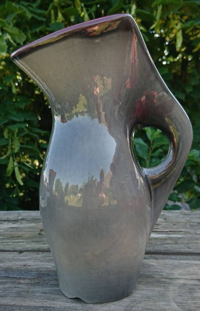 Pichet vase in earthenware of Blois Glazed Color Gray and Bordeaux