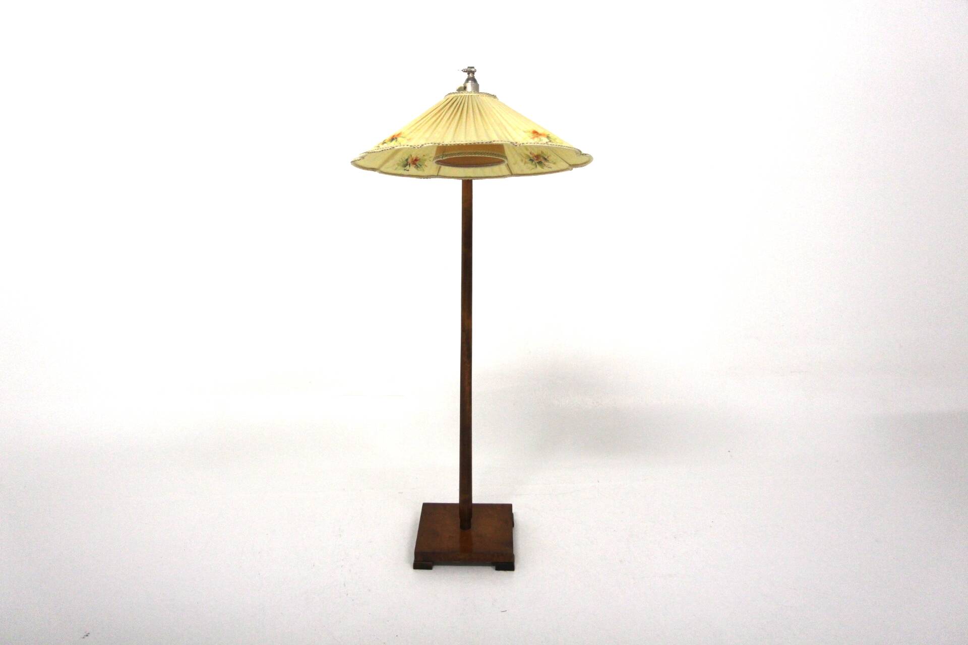 Lampadaire scandinave en orme, Swedish modern, Suède, 1940