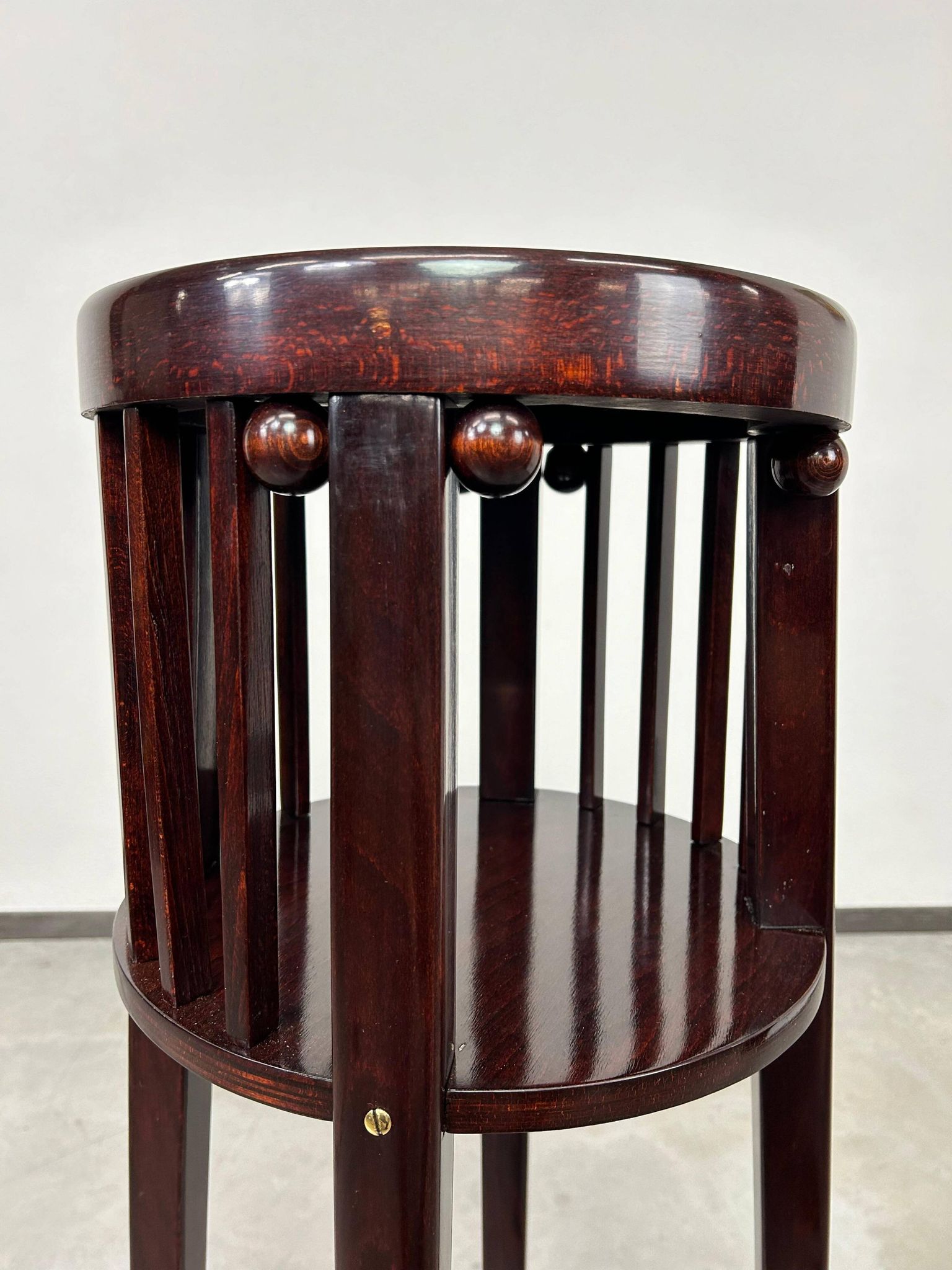 Plant stand Secession No. 1015 by Josef Hoffmann for J.J. Kohn