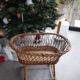 Berceau rotin poupée