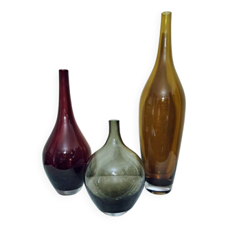 3 blown glass vases