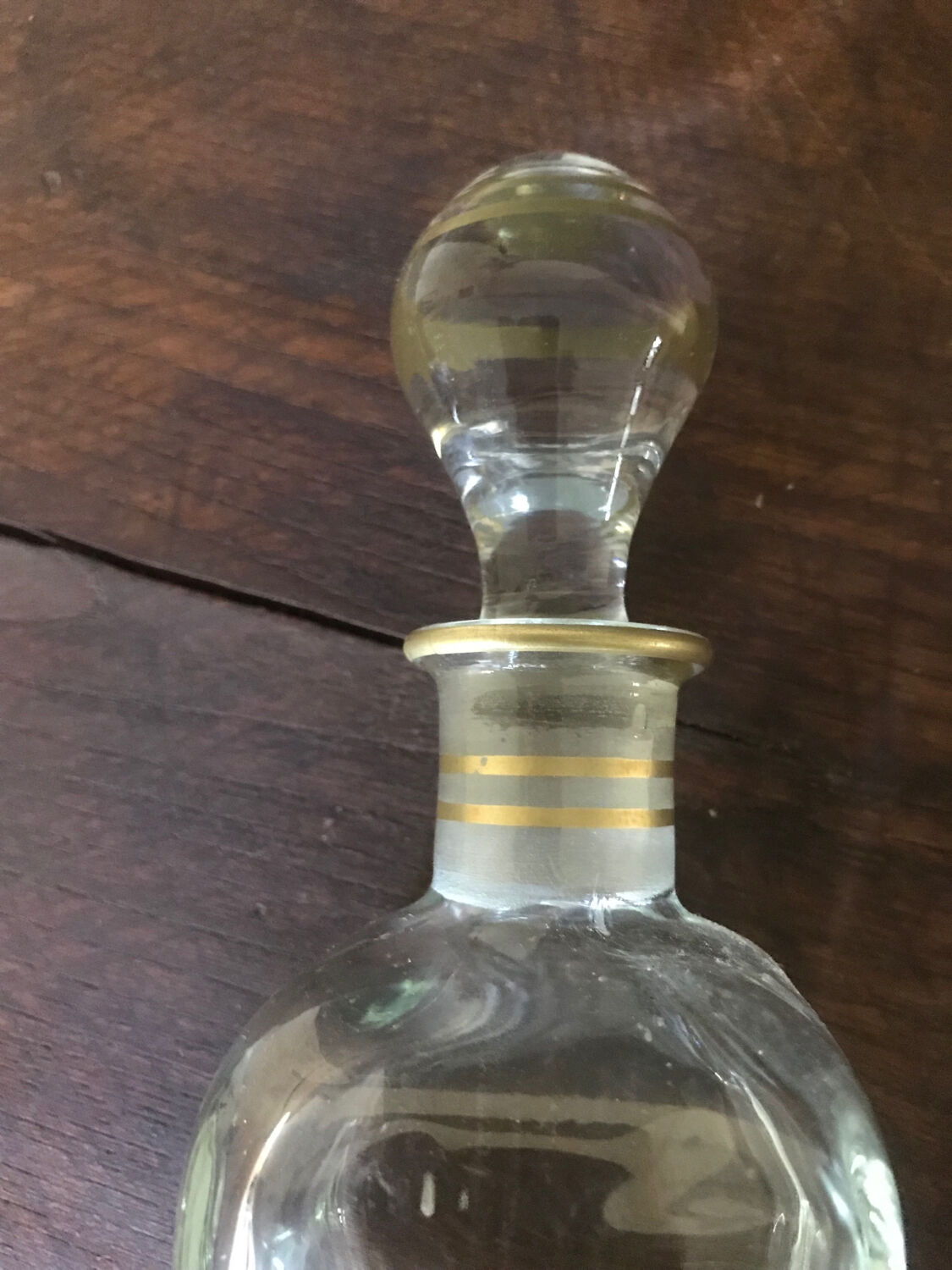 Glass carafe