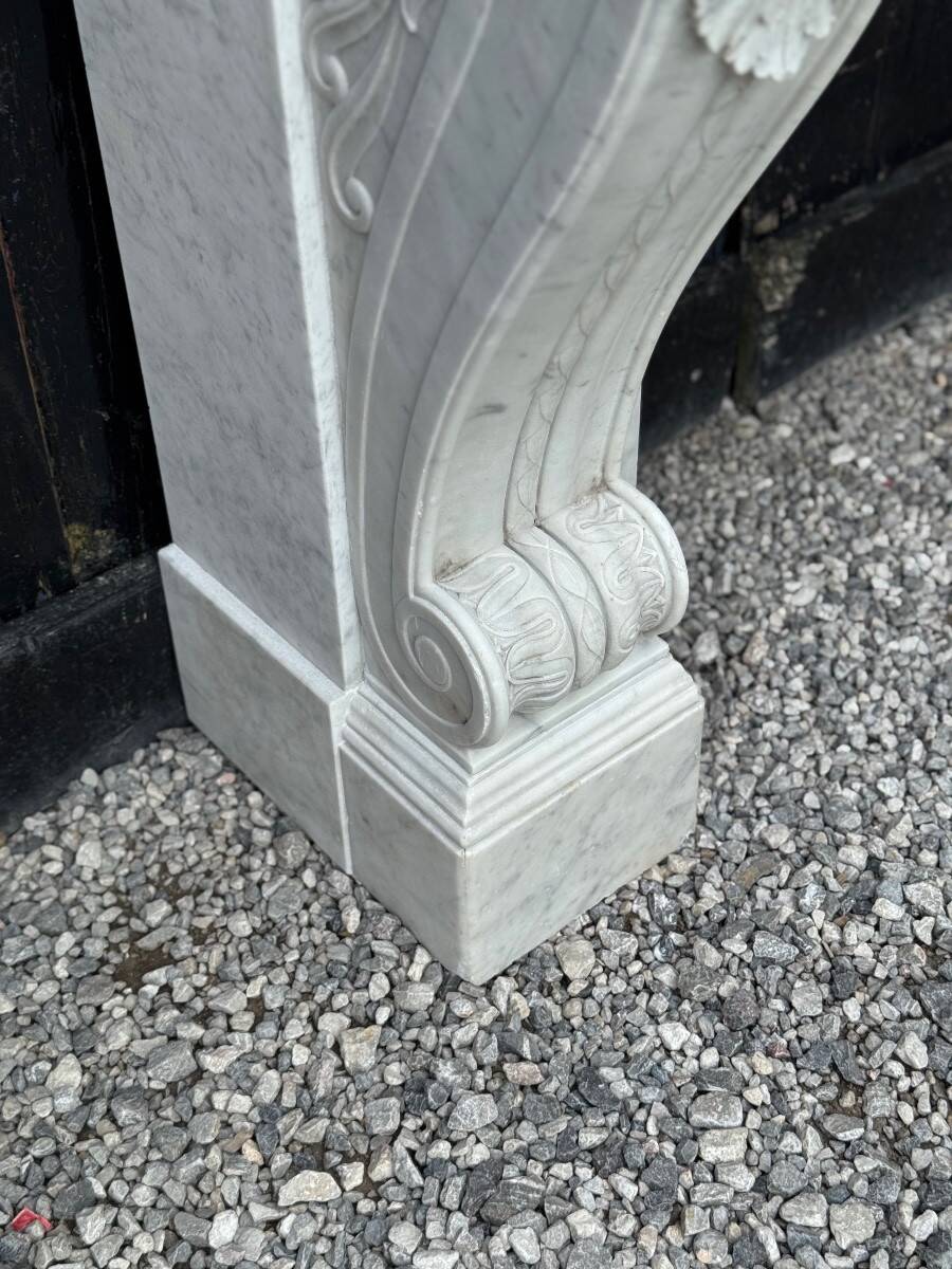 Charles X fireplace in Carrara marble, 19th century