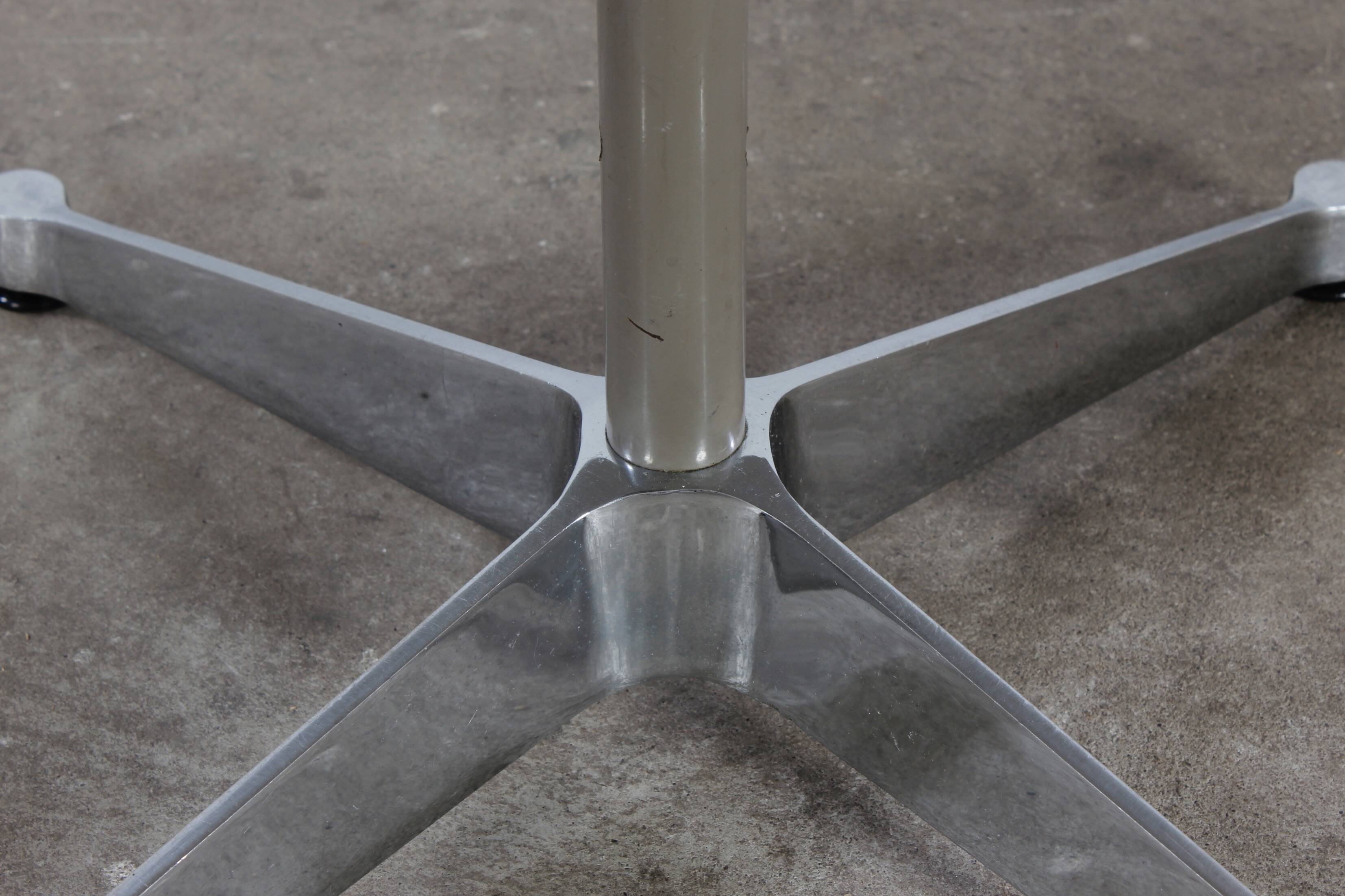 Eames dining table contract table Herman Miller Vitra