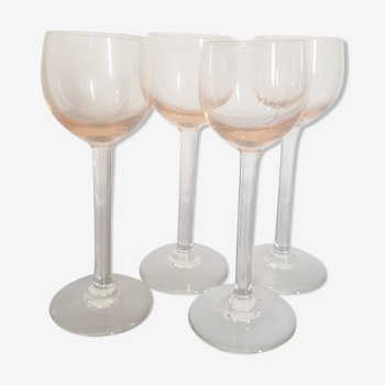 4 anciens verres à liqueur cristal Baccarat