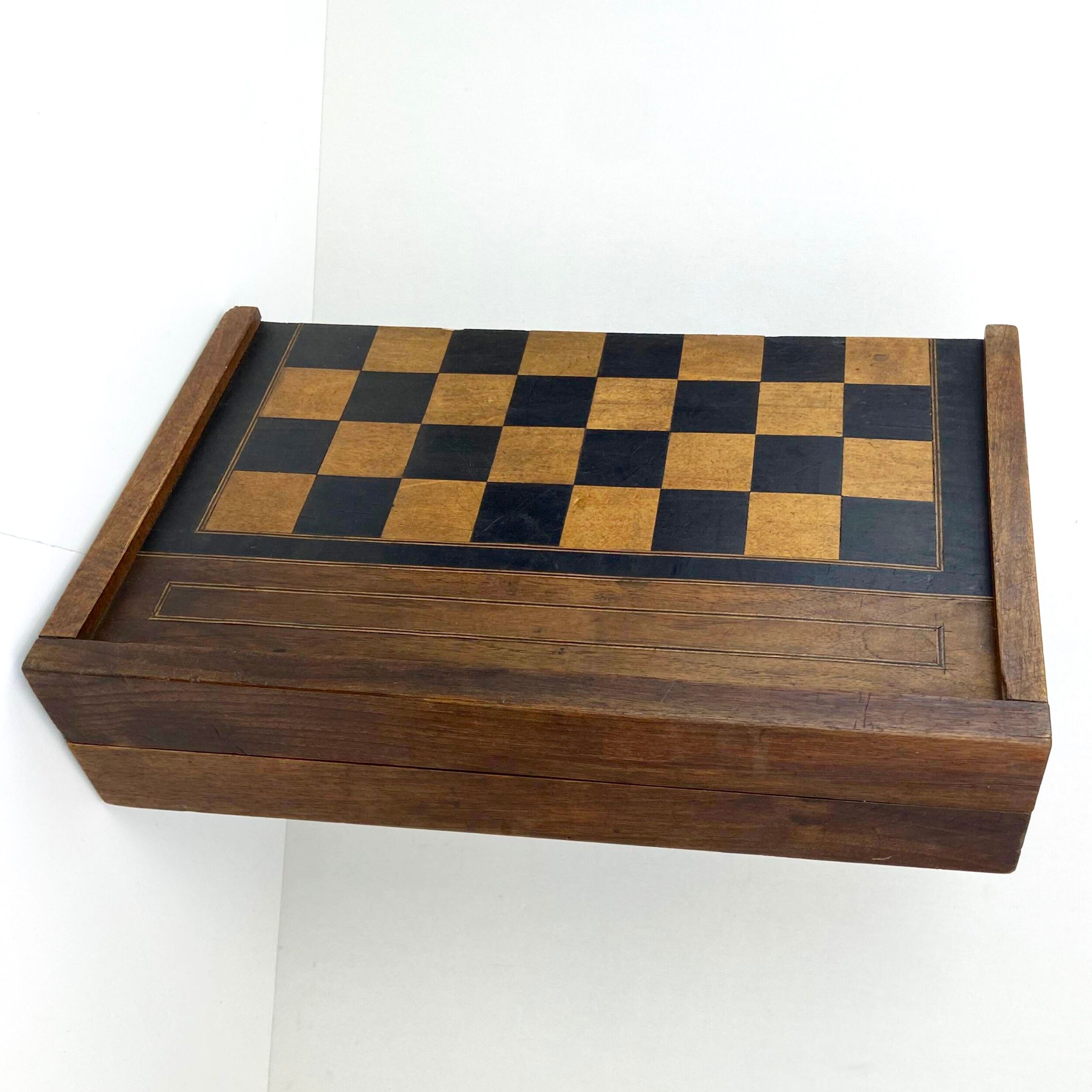 Jeu d'echec africain en bois précieux coffret de voyage