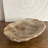 Cup, centerpiece in alabaster, Italy