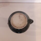 Green teapot