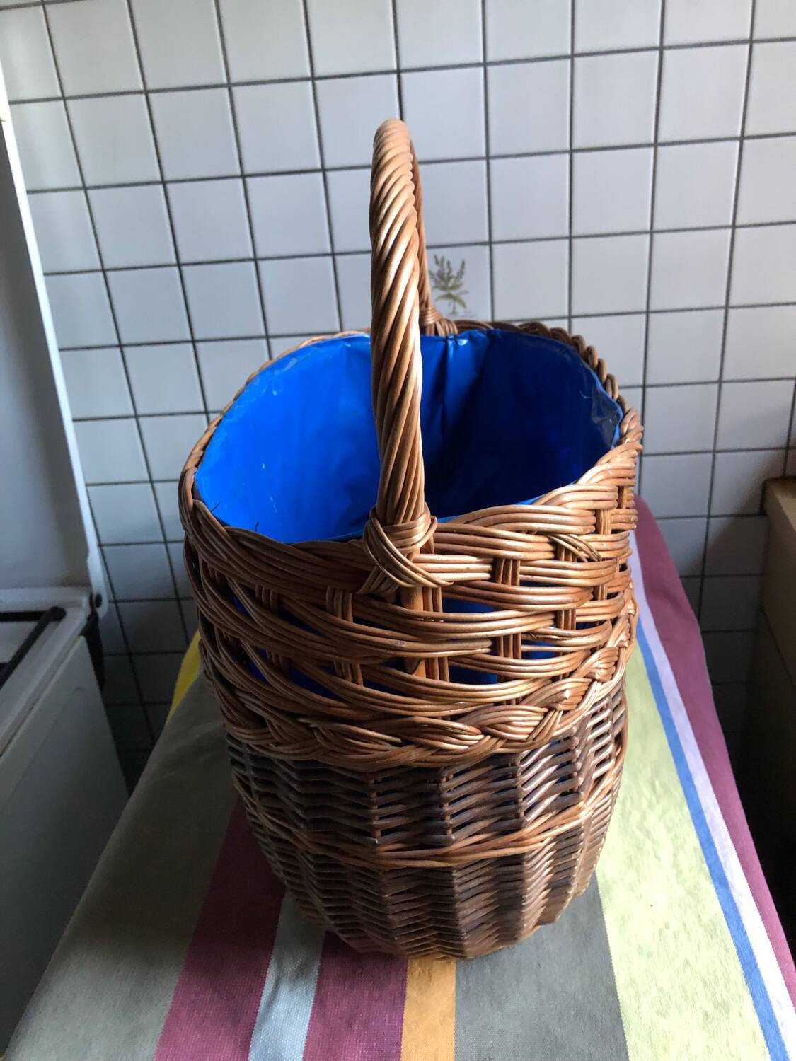 Wicker basket