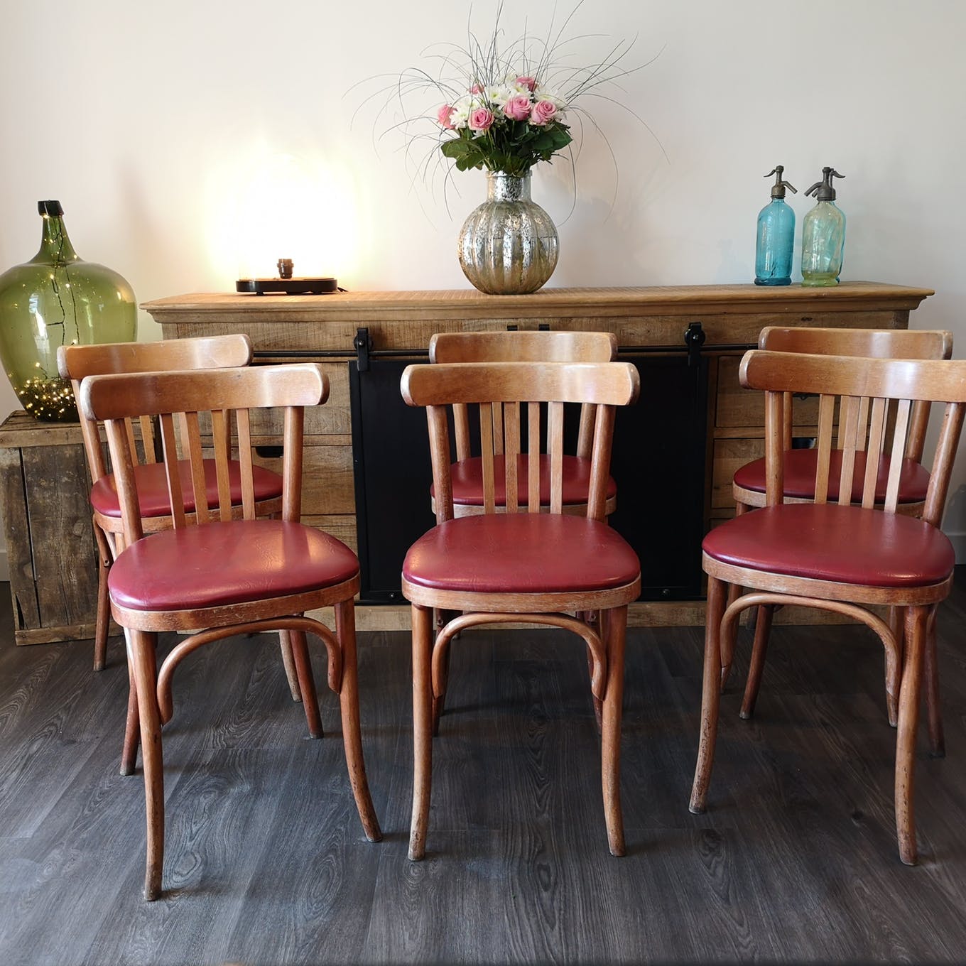 Set of 6 bistro chairs