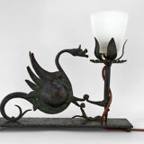 Lampe à poser au dragon en fer forgé, circa 1900
