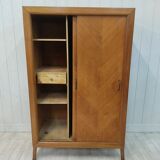 Wardrobe feet compass solid oak sliding doors